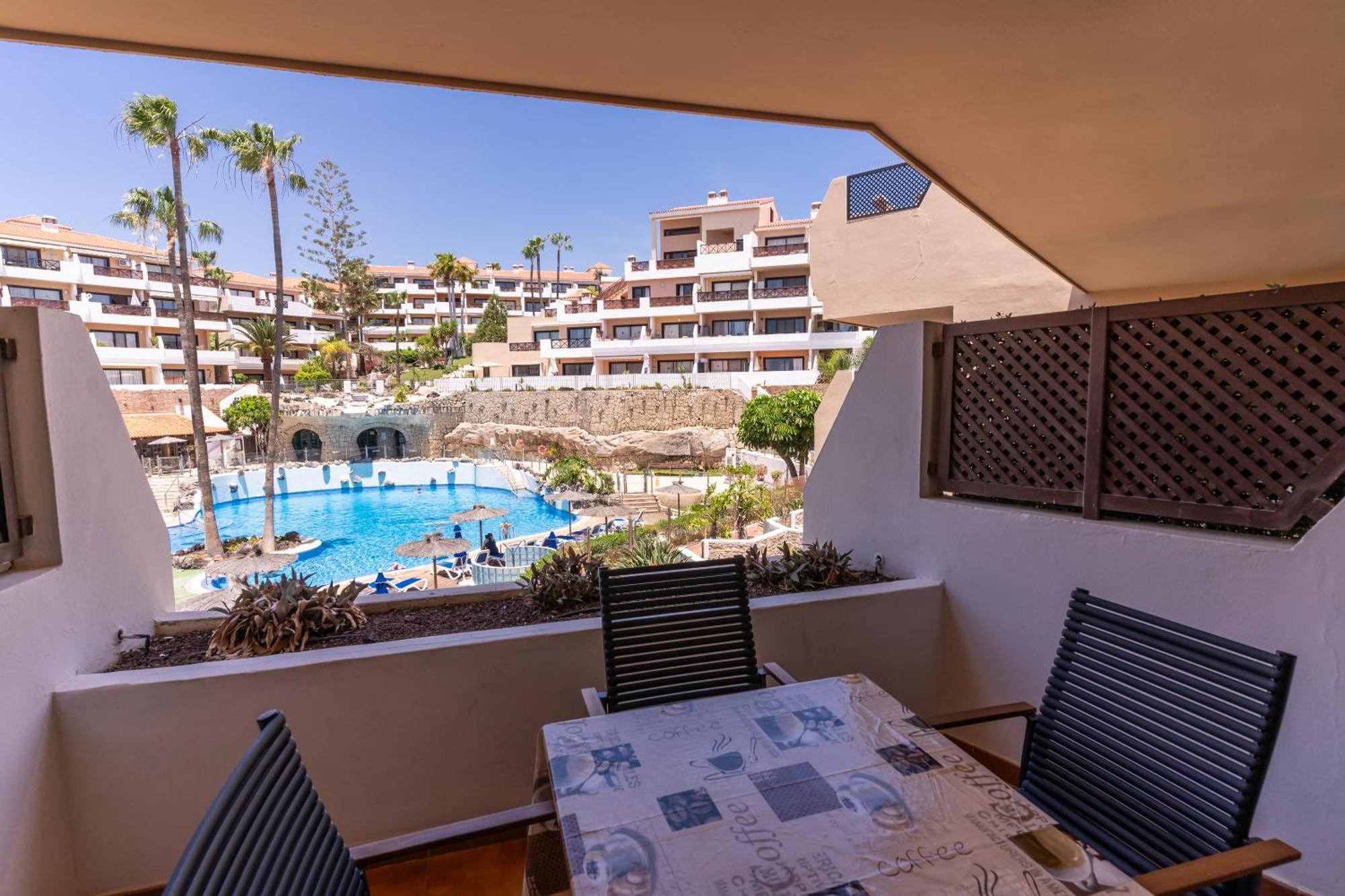 Oceanfront 2 Bedrooms Holiday Home In Tenerife South San Miguel de Abona Exterior photo